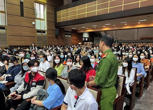 Tuyên truyền phòng chống tội phạm cho sinh viên