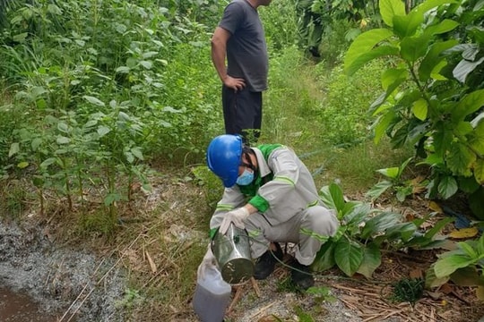 Đồng Nai: Bắt quả tang một cơ sở sản xuất xả thải trực tiếp ra môi trường