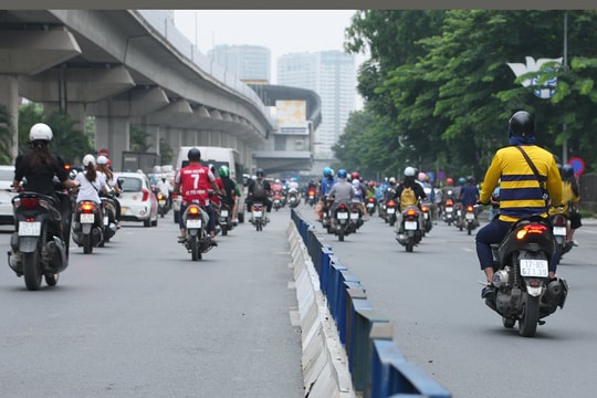 Đề xuất kéo dài thời gian thí điểm phân làn đường Nguyễn Trãi