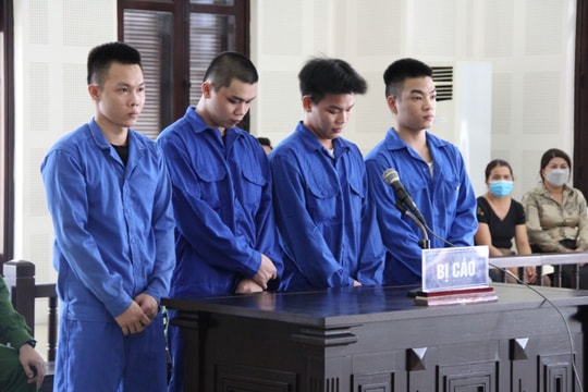 Rủ bạn đi đánh người, cả nhóm cùng vào tù