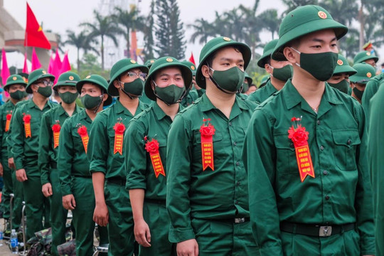 Tạm hoãn xét nghĩa vụ quân sự theo đề xuất của Bộ GD&ĐT