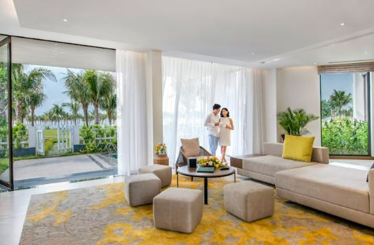 Có gì bên trong “ốc đảo gia đình” bên vịnh di sản Hạ Long? 
