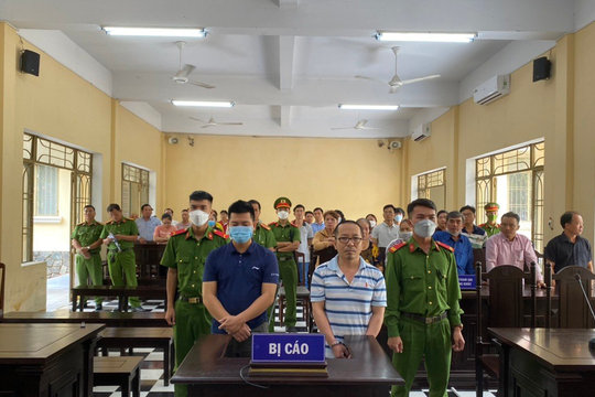 2 bị cáo lĩnh 21 năm tù vì rao bán đất “dự án ảo”