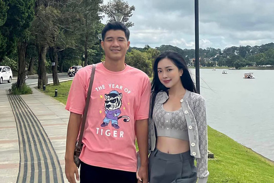 Hà Đức Chinh được vợ mừng sinh nhật, chỉ một câu đáp lại hé lộ tình trạng hôn nhân