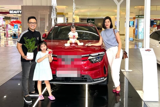 BTV 'Thể thao 24/7' Quang Việt tậu xế hộp mới