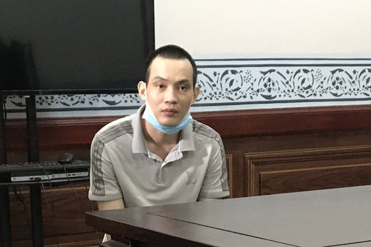 Đi mua bia, tiện tay vào nhà hàng xóm trộm gần 900 triệu đồng