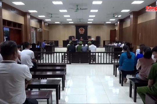 Thanh Hóa: Hoãn phiên tòa để thẩm tra nhiều tình tiết trong vụ án “Cưỡng đoạt tài sản”