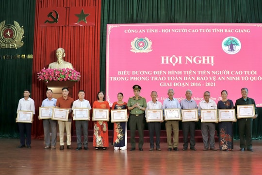Biểu dương điển hình tiên tiến người cao tuổi tỉnh Bắc Giang trong phong trào toàn dân bảo vệ an ninh Tổ quốc