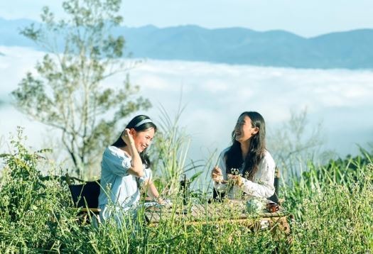 Trải nghiệm kỳ nghỉ 5 sao tại resort ven biển đẹp bậc nhất Cam Ranh