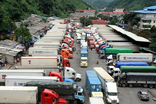 Chấn chỉnh, xử lý nghiêm các hành vi "làm luật” trong thủ tục thông quan hàng hóa