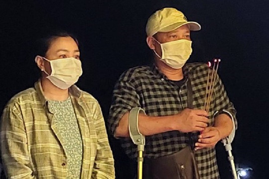 Vụ gửi con nhận về tro cốt: Muốn đền bù 5 tỷ đồng