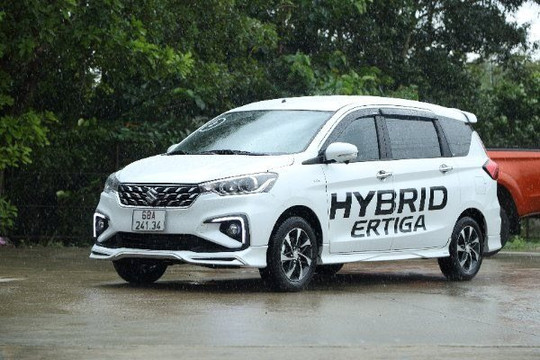 Suzuki Ertiga hybrid ra mắt, giá từ 539 triệu đồng