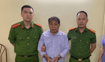 Bắt quả tang người đàn ông mang hơn 5.000 viên ma tuý tổng hợp đi bán
