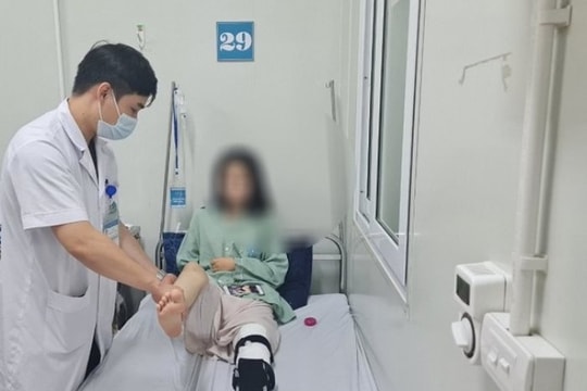 Tưởng đau chân, bé gái đi khám phát hiện bệnh hiếm gặp