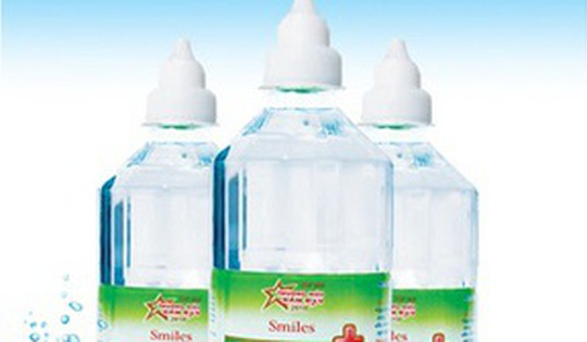 Thu hồi toàn quốc nước muối Vĩnh Phúc không đáp ứng yêu cầu chất lượng về giới hạn vi sinh vật