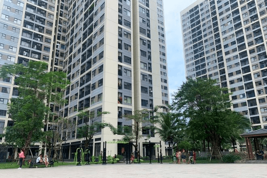 Hai mẹ con rơi từ tầng 12 chung cư xuống đất tử vong