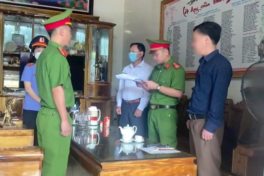 Lập khống hồ sơ quyết toán công trình, Chủ tịch xã bị khởi tố