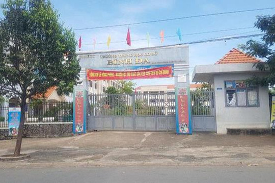 Điều tra nguyên nhân nữ sinh lớp 8 tử vong khi rơi từ tầng 4 xuống sân trường