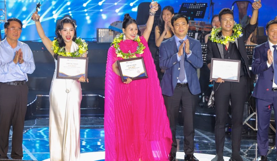 Lan Quỳnh, Minh Ngọc, Trịnh Văn Núi giành ngôi Quán quân Sao Mai 2022