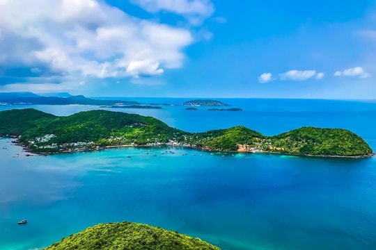 Phú Quốc lọt top 10 hòn đảo được yêu thích nhất châu Á năm 2022