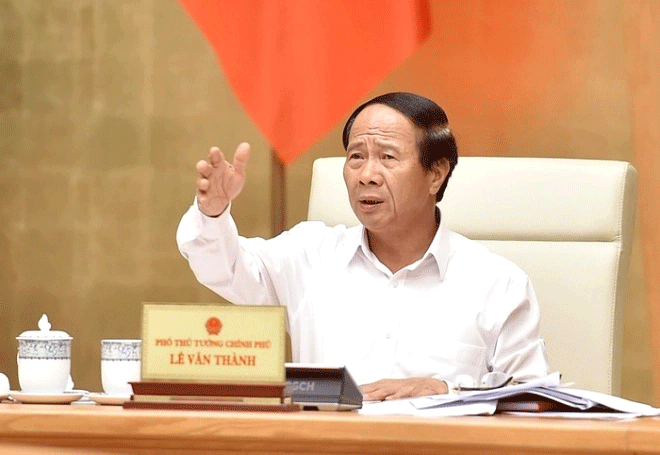 Xử lý nghiêm các hành vi đầu cơ găm hàng, buôn lậu xăng dầu