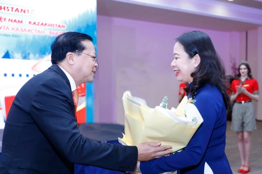 Cơ hội khám phá Việt Nam dành cho du khách Kazakhstan với đường bay thẳng của Vietjet