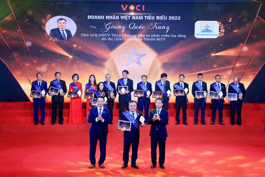 CEO UDIC Giang Quốc Trung được tôn vinh Doanh nhân Việt Nam tiêu biểu năm 2022
