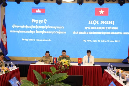 Tăng cường phối hợp chặt chẽ, đảm bảo an ninh, trật tự tuyến biên giới Việt Nam - Campuchia