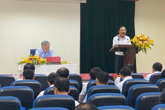 Chánh án TANDTC Nguyễn Hòa Bình thăm và làm việc với TAND cấp cao tại TP.HCM