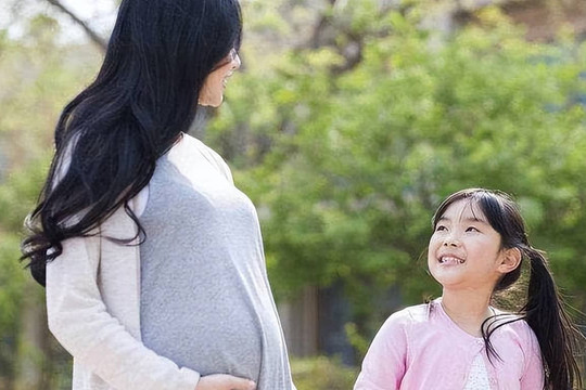 Chênh lệch tuổi sinh con thứ nhất với sinh con thứ hai: Con số quá lớn hoặc quá nhỏ đều không tốt, gia đình bạn bao nhiêu tuổi?