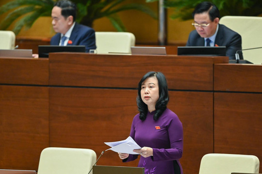 Quốc hội thảo luận Luật Khám bệnh, chữa bệnh (sửa đổi)