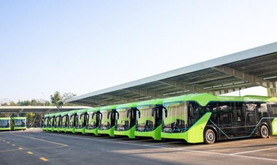 ADB thu xếp gói tín dụng biến đổi khí hậu trị giá 135 triệu USD phát triển giao thông xanh tại Việt Nam