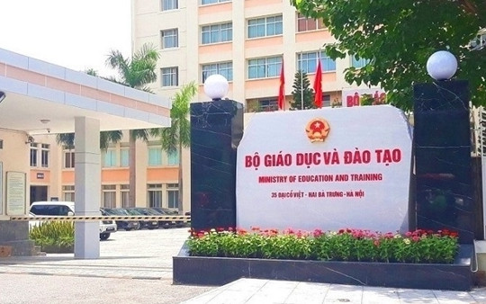 Ban Bí thư kỷ luật Cảnh cáo ông Phùng Xuân Nhạ