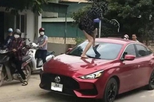 Vụ đánh ghen gây xôn xao ở Thanh Hóa: Có dấu hiệu vi phạm pháp luật?