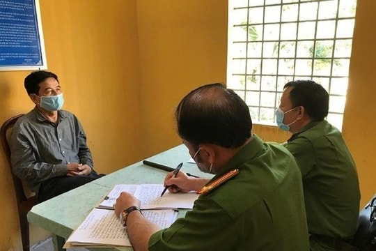 Xét xử 74 người trong vụ buôn lậu 200 triệu lít xăng dầu