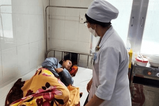 Lâm Đồng: Làm rõ vụ nữ sinh lớp 7 bị đánh hội đồng bằng mũ bảo hiểm