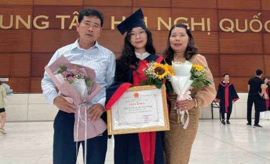 Nữ sinh Đại học Công nghiệp Hà Nội xuất sắc nhận học bổng 1 tỷ đồng của Chính phủ Trung Quốc
