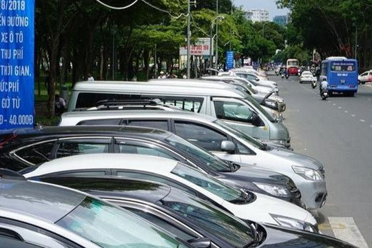 TP Hồ Chí Minh: Kiến nghị thu phí qua thẻ ETC với ô tô đỗ dưới lòng đường