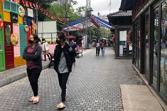 Phố sách tháng 10 với chủ đề “Ngôn ngữ và nguồn cội”