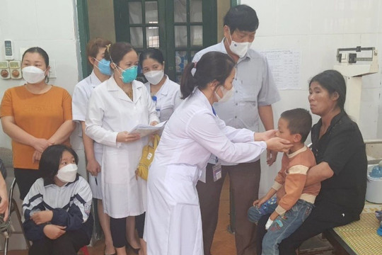 Bắc Kạn: Hơn 700 trẻ nghi bị cúm B, 1 trẻ tử vong