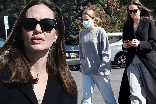 Angelina Jolie đi mua sắm cùng con gái Vivienne, cô út 14 tuổi đã lớn phổng phao sắp cao gần bằng mẹ