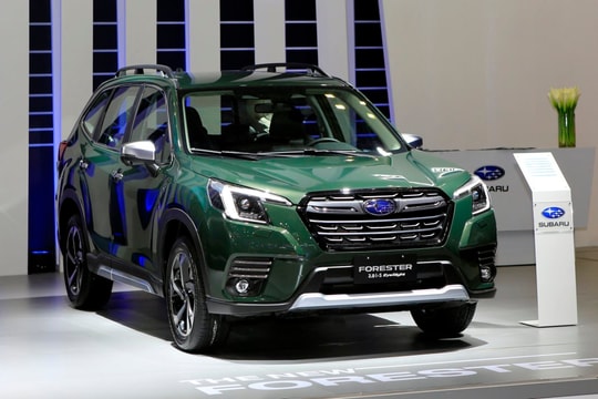 Subaru Forester 2023 ra mắt, giá từ 969 triệu đồng
