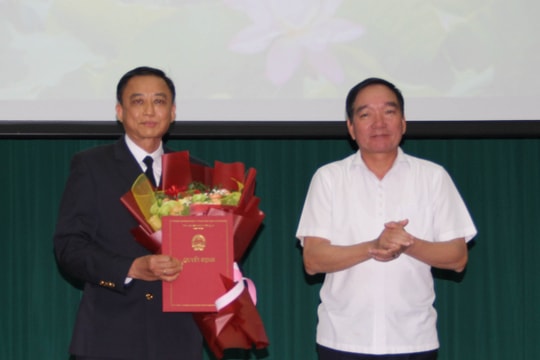 TANDTC trao quyết định điều động chức vụ Phó Chánh án TAND cấp cao tại TPHCM và bổ nhiệm Thẩm phán cao cấp