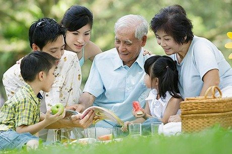 Ban hành Kế hoạch thực hiện nhiệm vụ chăm sóc trẻ em, người cao tuổi, bình đẳng giới trong gia đình