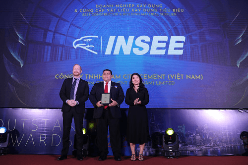 INSEE Việt Nam được trao giải thưởng công ty xây dựng và cung cấp vật liệu xây dựng tiêu biểu năm 2022