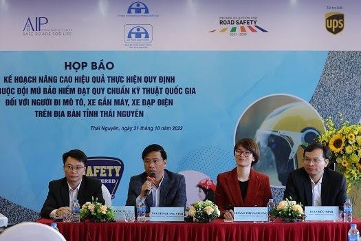 Thái Nguyên: Triển khai kế hoạch bắt buộc thực hiện quy định đội mũ bảo hiểm đạt chuẩn