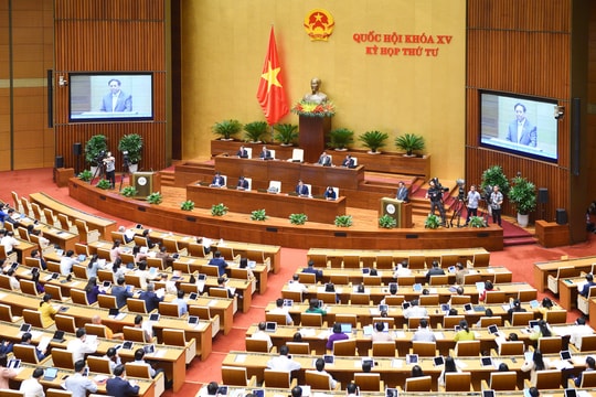 Thủ tướng báo cáo, giải trình một số vấn đề ĐBQH và đồng bào, cử tri quan tâm