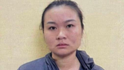 Lẻn vào đám cưới lấy trộm tiền mừng