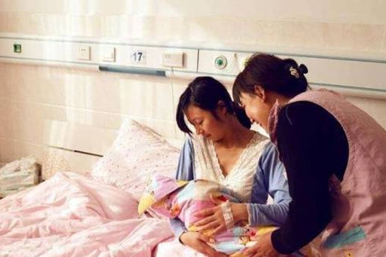 Nguyên nhân dẫn đến tình trạng chậm kinh của phụ nữ sau khi sinh là gì? Bạn nên xem xét ba tình huống này!