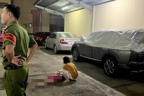 Cô gái trẻ rơi từ tầng cao chung cư xuống đất tử vong